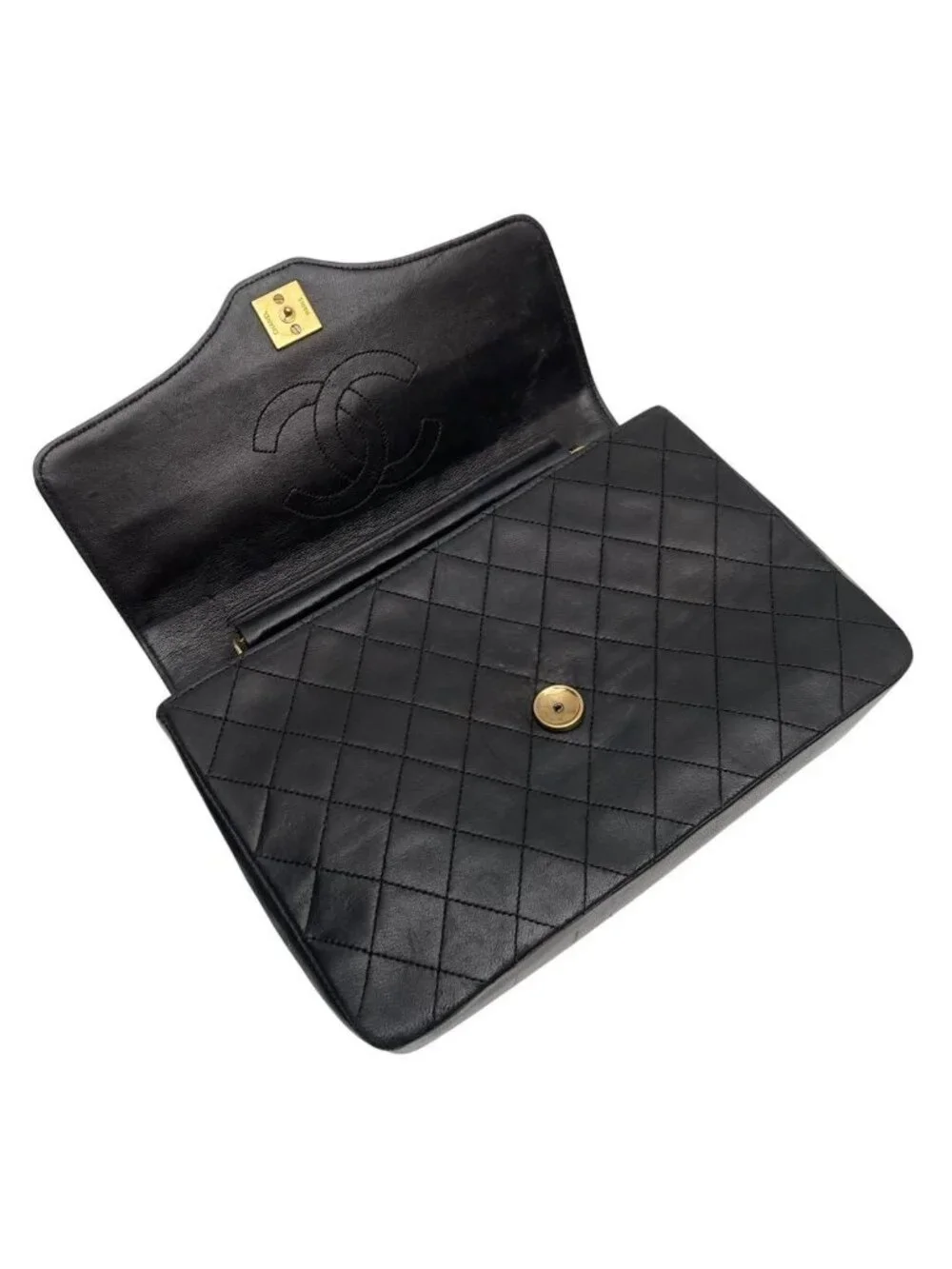 Chanel Quilted Lambskin CC Logo Chain Shoulder Bag Black